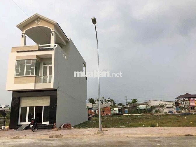 ĐẤT CÓ SỔ HỒNG FULL THỔ CƯ- NGAY BẾN XE Q8