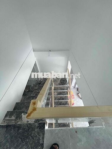 bán nhà 1 trệt 1 lầu ngay trung tâm phường tân triều gần kdl bửu long