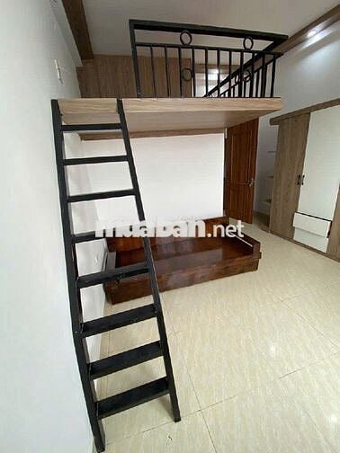 Căn hộ dịch vụ mới tinh 9 Tỷ- GA NHỔN -7 TẦNG - THANG MÁY - 10 P.Ngủ