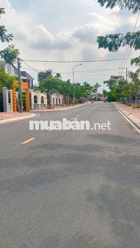 Chủ ngộp bán gấp lô đất ngay KCN MP3 chỉ 890TR/250m2
