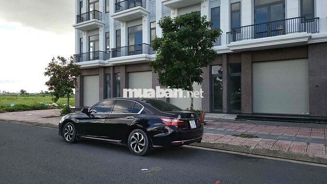 Honda Accord 2017 2.4 AT - 124000 km