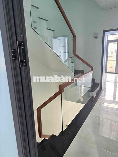 Cho Thuê Nhà Phố Liền kề 7 phòng máy lạnh toilet riêng