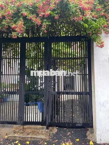 NHÀ CŨ TIỆN XÂY MỚI - 5.2X20 - HẺM XE TẢI THÔNG - KHU EMART 2, CHỢ PVB