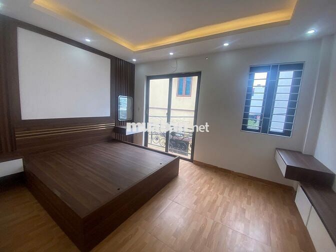 NHÀ 5T*32M2 MẶT NGÕ THÔNG Ô TÔ QUA NHÀ - SÁT KĐT ĐÔ NGHĨA- GIÁ 4,39 TỶ