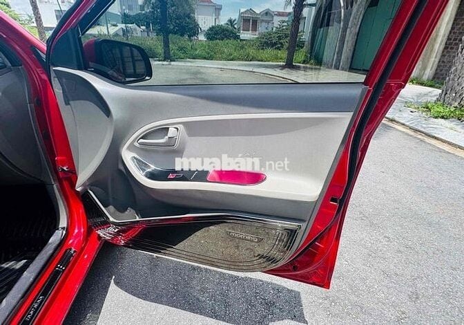 xe rất đẹp full đồ đồ chơi có đổi xe trả góp
