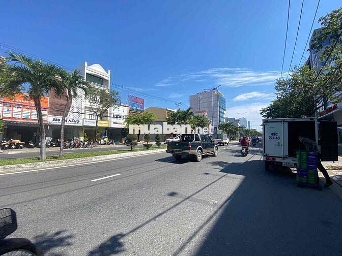 Bán đất Mt Nguyễn Hữu Thọ, S 125 m2,ngay khu vực sầm uất