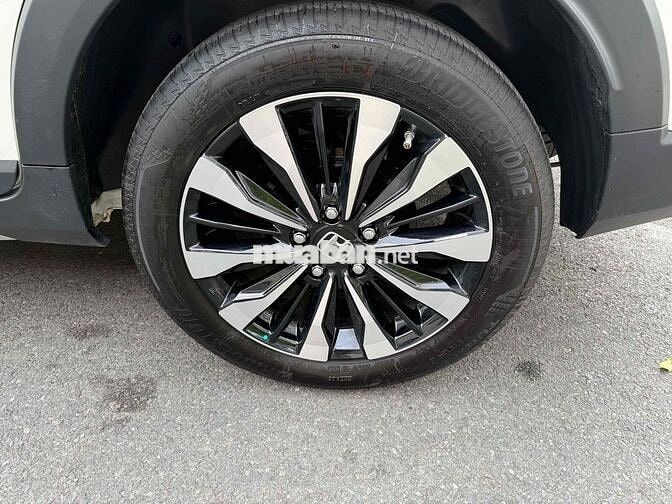 Honda BR-V 2024 L - 9500 km - Biển số An Giang