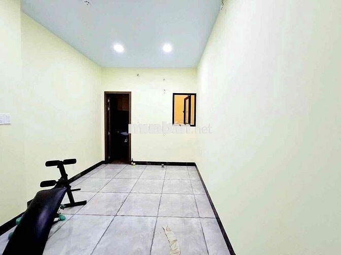 Bán Gấp Nhà Mới Kinh Doanh  Mặt Tiền