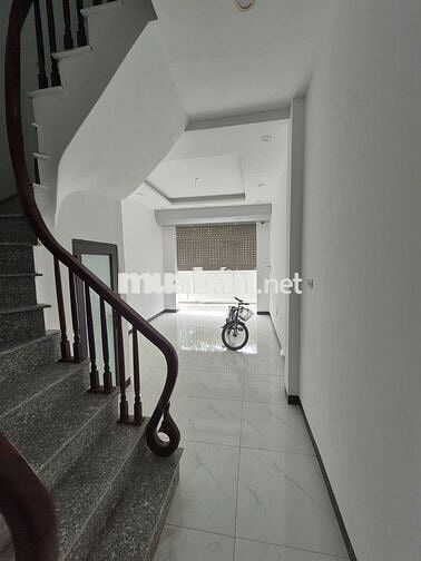 Nhà Đông LA 4T gần ngay VĐ4,FULL NỘI THẤT,1,5KM tới Đại Học phenikaa