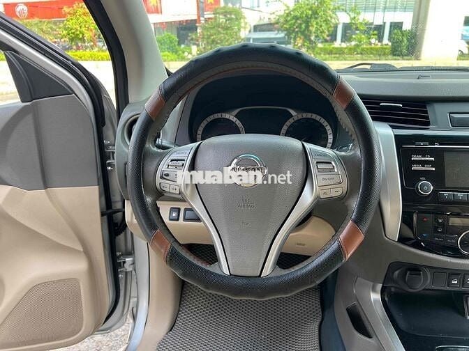 Nissan Navara 2015 VL 2.5 AT 4WD - 150000 km