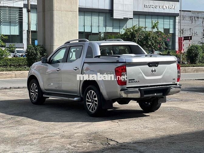 Nissan Navara 2015 VL 2.5 AT 4WD - 150000 km