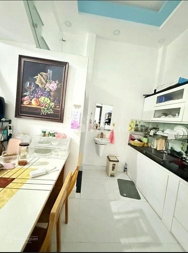 BÁN NHÀ MẶT TIỀN KINH DOANH  KHU VIP  K300, TÂN BÌNH 