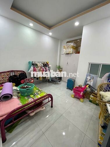 NHÀ ĐẸP Q4- 2 LẦU ĐÚC - 55m2 - KO QH - GIÁ 5 TỶ NHỈNH