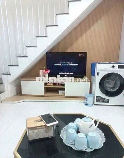 Nhà 2 tầng Hải Phòng thông Điện Biên Phủ sau lưng Nguyễn Kim