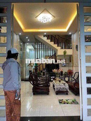 CHO THUÊ NHÀ 5x19m - ĐẦY ĐỦ NỘI THẤT - 3pn 3wc - ĐƯỜNG NHỰA 12m