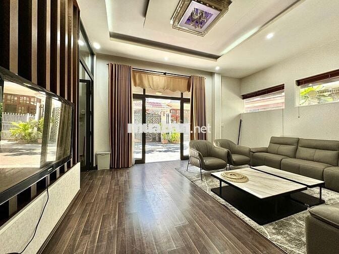 Nhà nguyên căn có thể kinh doanh, kiệt lớn đường Núi thành