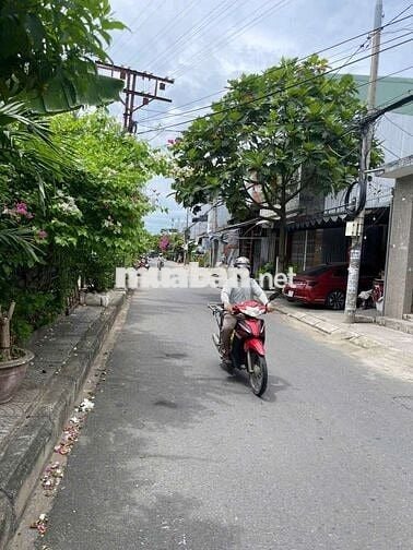 Chính chủ cần bán lô đất  mặt tiền trường chính  quận  cẩm lệ