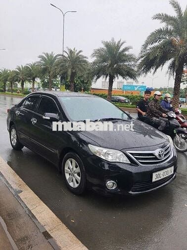 Toyota Corolla Altis 2013 1.8G MT - 450000 km