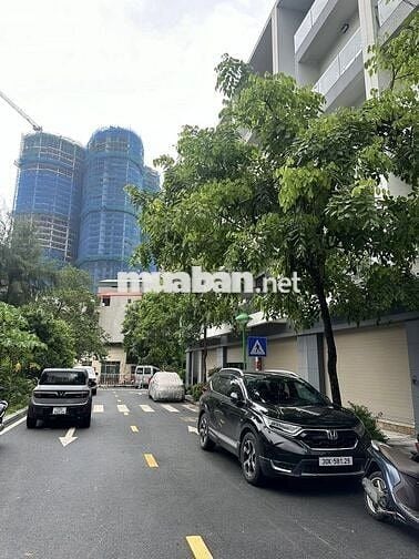 Liền kề Định Công, vỉa hè ô tô tránh, MT khủng  DT70m2 xây 6 tầng TM