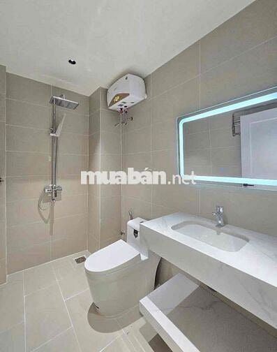 Mặt Tiền Hùng Vương cần bán gấp