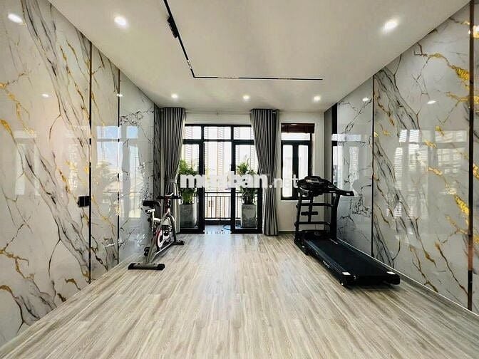 NHÀ MỚI NGUYÊN SEAL - 668B Lạc Long Quân, P.9, Q.TB - 4x20m - 5 PN