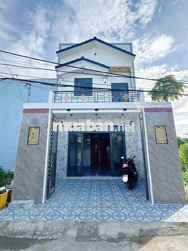 Chủ ngộp, cần bán gấp nhà Dương Đình Cúc,Bình Chánh,Tp.HCM.
