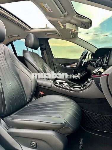 Mercedes Benz E250 MODEL 2018 Biển SG Full ls Hãng