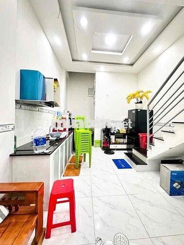 NHÀ P15 THỐNG NHẤT HẺM SẠCH 3M ( 3,55X10) SỐ HỒNG RIÊNG