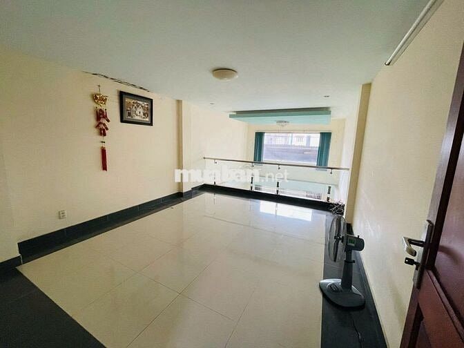 Bán nhà HXH gần trục đường Nguyễn Thị Thập | Giá 11,5 tỷ còn TL