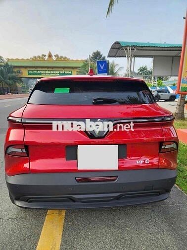 VinFast VF6 2025 Plus - 1200 km