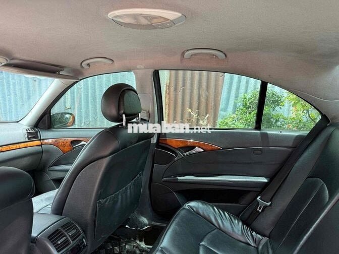 Mercedes C200E