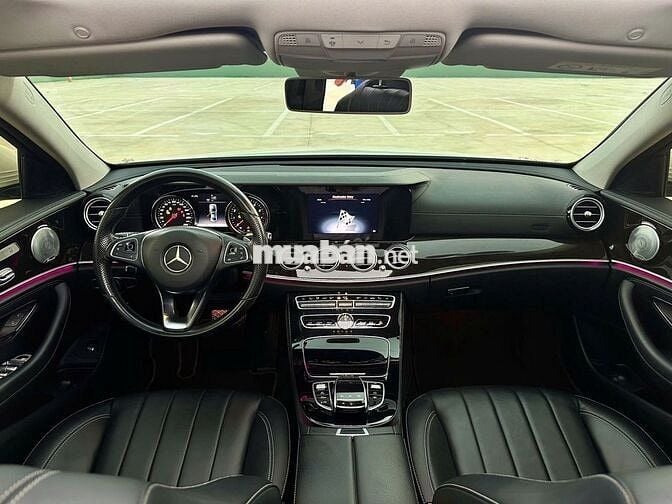 Mercedes Benz E250 MODEL 2018 Biển SG Full ls Hãng