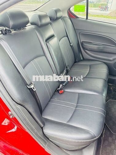 Mitsubishi Attrage Premium 2022