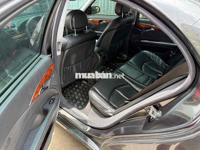 Mercedes C200E