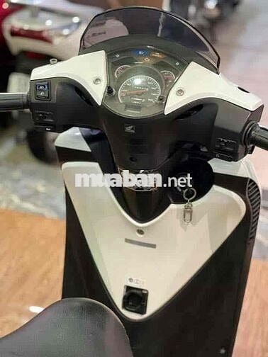 Sh 150i nhập Ý số máy 107 ( xe chưa rớt đầu )