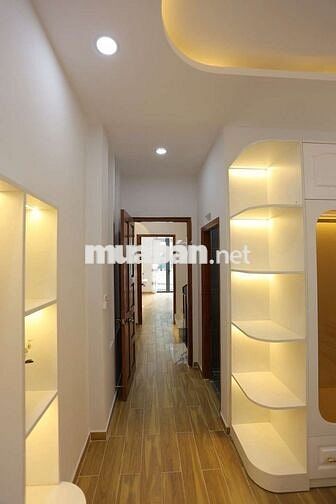 Nhà phố Quận 7 – Sổ hồng riêng, hẻm xe hơi, gần trung tâm, giá 7.5 tỷ