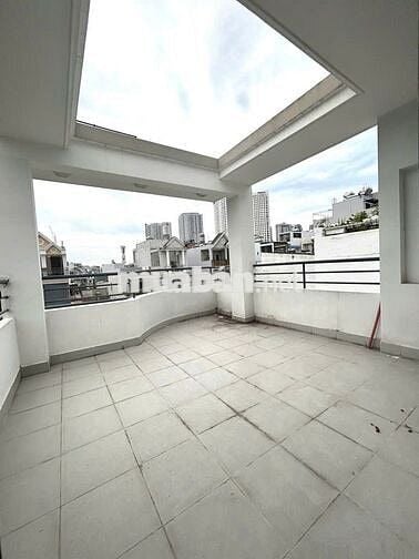 56.2m2 - Giá 10.8tỷ- HXH căn góc Hoàng Trọng Mậu kế tiểu học Tân Hưng