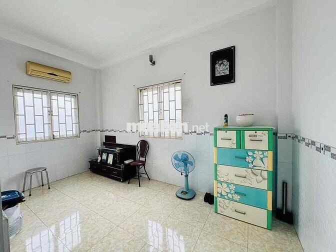 Nhà Ngang 5m - quận 8 - Cầu Chà Và - 50m2 - Hoàn Công - chỉ hơn 5ty