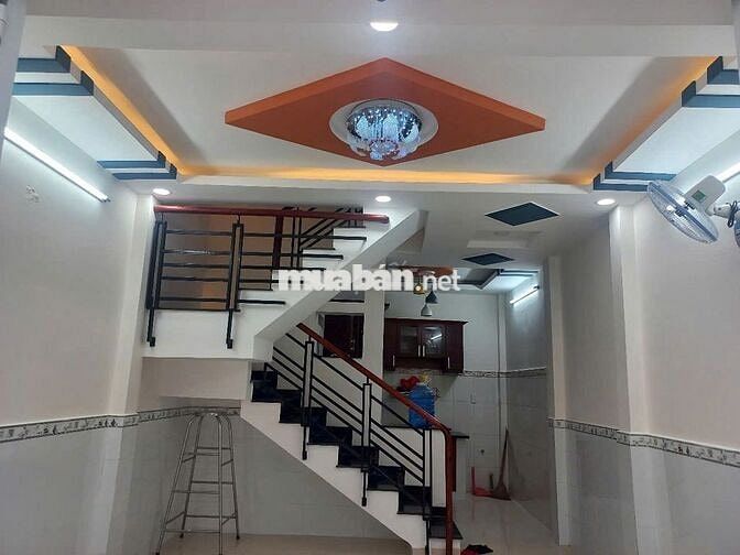 NHÀ CẤP 4 HẺM 2M5 , AN NINH YÊN TĨNH, GẦN CHỢ, TRƯỜNG HỌC, BÁCH HÓA,..
