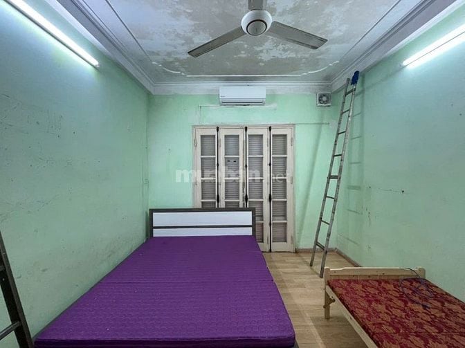 Nhà riêng ngõ phố lĩnh nam tam trinh dt55m2x4t giá 15tr 
