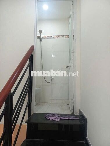NHÀ CẤP 4 HẺM 2M5 , AN NINH YÊN TĨNH, GẦN CHỢ, TRƯỜNG HỌC, BÁCH HÓA,..
