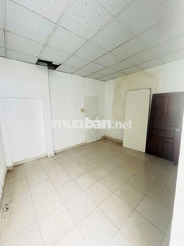 BÁN NHÀ ĐƯỜNG TRƯỜNG CHINH 4X18M LẦU, CÁCH MT 2 CĂN NGAY NGÃ TƯ 7 HIỀN