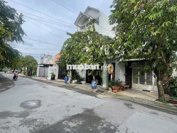 NHÀ C4 GÁC LỬNG MẶT TIỀN THỚI TAM THÔN 15,DT:150m2,SHR,CHỈ 3.7 TỶ
