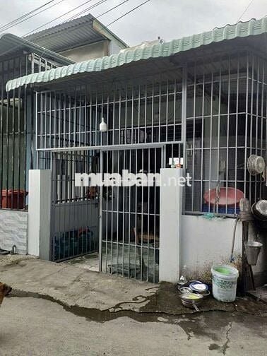 Bán nhà góc 2 mặt tiền hẻm xe tải lớn cách Bùi Công Trừng 150m