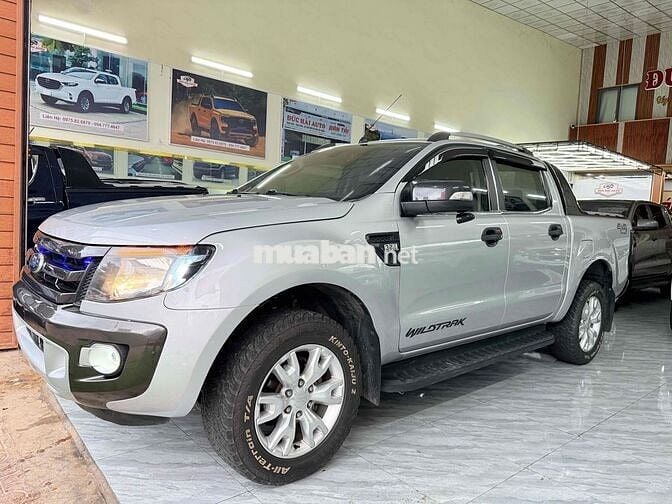 Wildtrak 3.2 4x4 AT tự động 2 cầu xe đẹp.