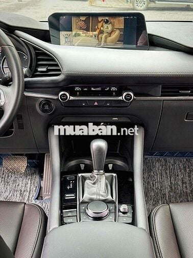 Mazda 3 2024 1.5L Luxury - 20000 km