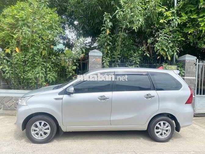 Toyota Avanza Premio 2018  - số sàn - 7 chổ