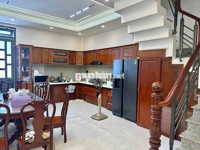 SIÊU PHẨM 4 TẦNG KIÊN CỐ – HẺM XE TẢI, LÊ THỊ HỒNG, GÒ VẤP 🏠 100m²
