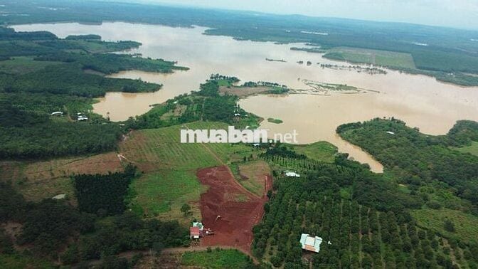 Đất chính chủ view Hồ, 61m mặt tiền, giá chỉ 369tr.