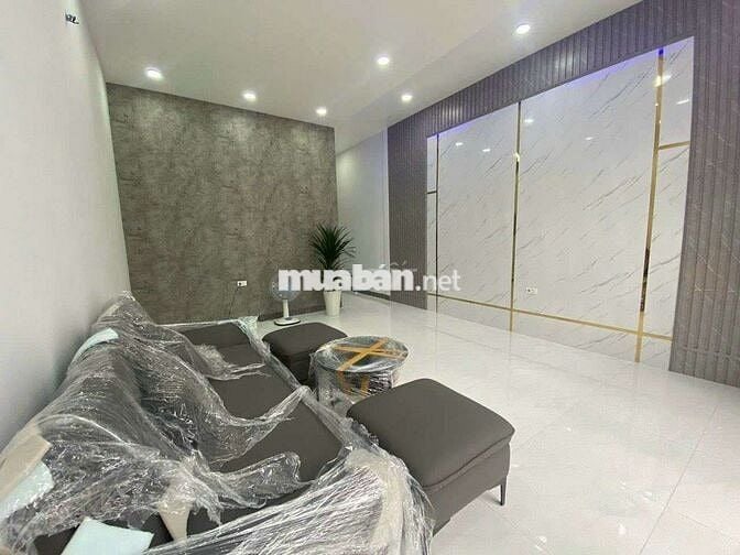Nhà Bờ Nhà Thờ 4x20 đang trống cần cho thuê gấp. Chỉ 4,2tr/tháng.